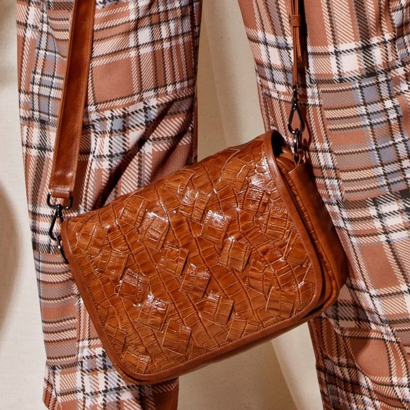 bolsa entrelacada caramelo 2