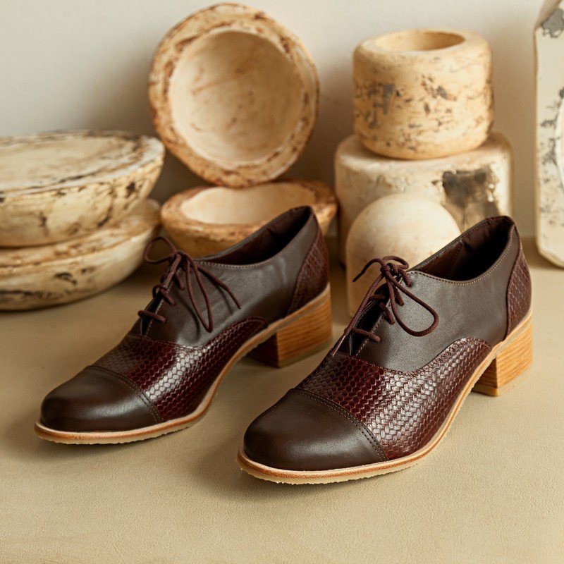 Oxford Julie | Gatza