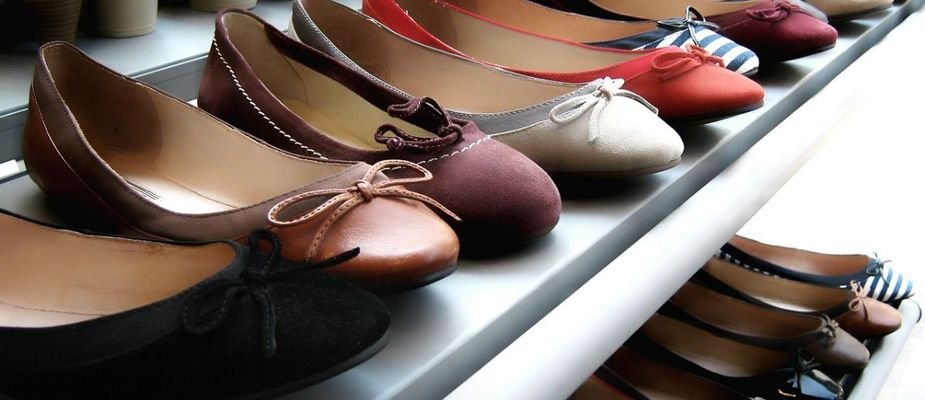 Como organizar sapatos: Dicas e truques para um ambiente impecável!