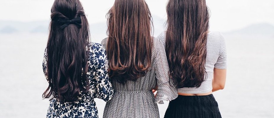 Que sapato usar com vestido longo estampado: Guia completo para você!