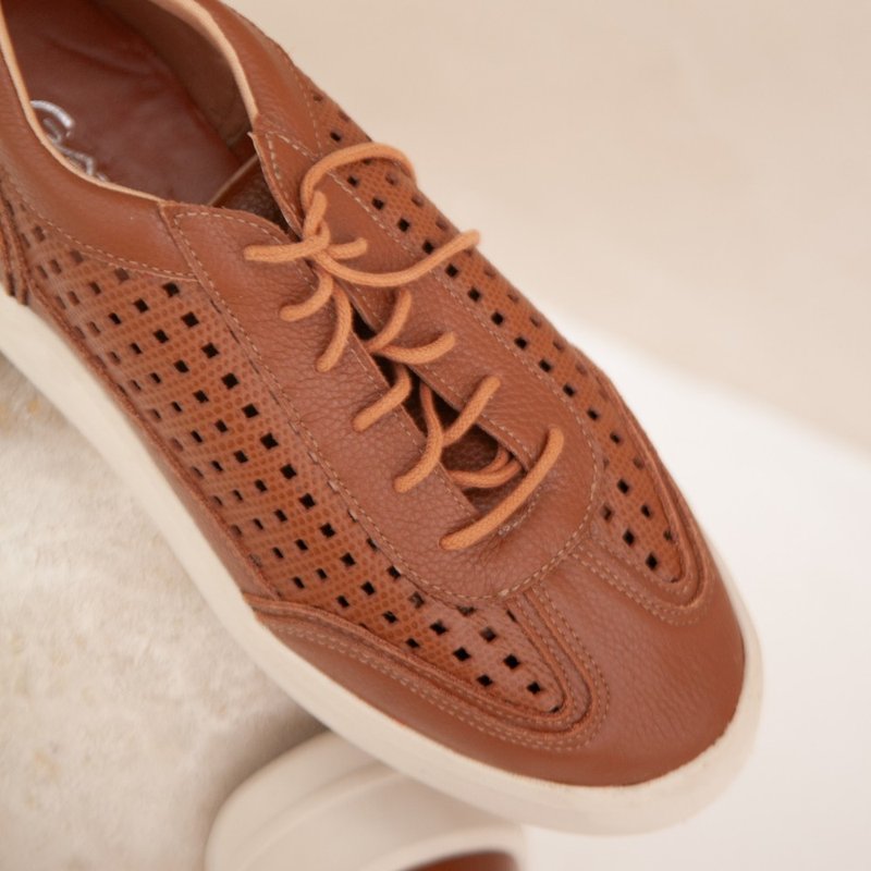 tenis quadriculado caramelo 1