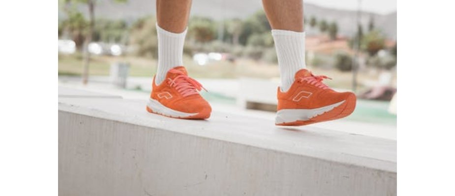 Qual a Melhor Meia para Usar com Tênis: Conforto e Estilo em Cada Passo Qual a Melhor Meia para Usar com Tênis: Conforto e Estilo em Cada Passo