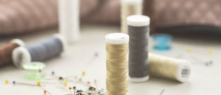 O que é tecido Oxford? Diferenças e curiosidades explicadas pela Gatza