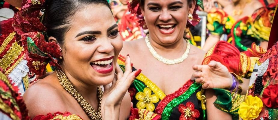 Look para carnaval feminino - Guia completo Gatza!