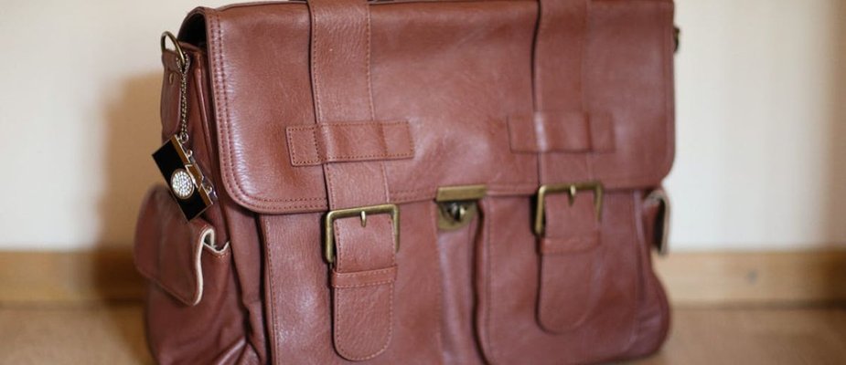 Como Lavar Bolsas de Couro - Aprenda a Limpar e Conservar! Como Lavar Bolsas de Couro - Aprenda a Limpar e Conservar!