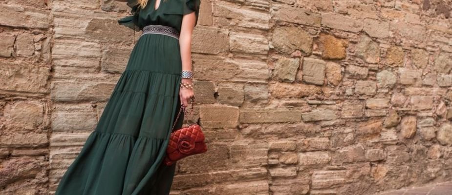 Aprenda como usar cinto com vestido soltinho​!